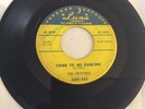 The Crystals 1954 Rare DooWop Come to me Darling, Squeeze Me Luna 5001 VG+