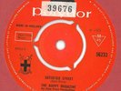 Happy Magazine UK Polydor 45 * Satisfied Street * Mod Hammond Alan Price * Yes