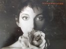 KATE BUSH 