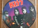 Kiss - A World Without Hero’s  7