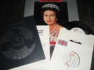 EMI RECORDS OPEN DAY SOUVENIR RECORDS & ITEMS QUEEN ELIZABETH II SILVER JUBILEE