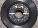 KIT AND THE OUTLAWS Don't Tread On Me PHILIPS 40420  listen  GARAGE