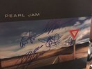 Autographed Pearl Jam Yield LP 12” Black Vinyl E 68164 Epic USA 1998 COA