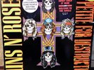 GUNS N' ROSES - 