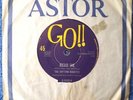 THE RHYTHM ROCKETS-NEAR ME/ON WHOM HER FAVOUR FALLS 