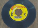 SOUL VENDORS - FAT FISH / CLARENDONIANS -  HE WHO LAUGH  7'' / VG+