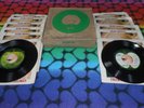 Mary Hopkin Apple shipping box with 11 unplayed 45 records with PS The Beatles