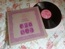 FAIRPORT CONVENTION  -  LIEGE & LIEF    ( pink Island )  LP    please see photos