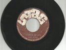 GLEN MILLER / WHERE IS THE LOVE / FUNNY BROADWAY / 7''/ VG-