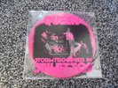 QUEEN STORMTROOPERS IN STILETTOS,   KEEP YOURSELF ALIVE (MINT) 7