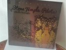 STONE TEMPLE PILOTS WITH CHESTER BENNINGTON (LINKIN PARK)  - HIGH RISE (10