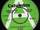 Rare 60's UK Psych 45 - THE KOOBAS - WALKING OUT / FIRST CUT... (Columbia Demo)