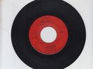 UMBRELLA SOUNDS/ ROCK STEADY  -  JO JO BENNETT & THE FUGITIVE (67 ROCKSTEADY 7