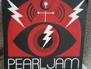 PEARL JAM - Lightning Bolt LP 180g - M / M - w / Stickers, Booklet, Unplayed