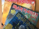 Iron Maiden, 4 mal Vinyl Konvolut: 2 Maxi, 2 LP Run To The Hills