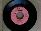 Rare Sweet Soul Funk 45 THREE DUDES I'm Beggin' You Satin Records San Antonio TX
