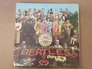 THE BEATLES Sgt Peppers lonely hearts Parlophone PMC 7027 Wide spine, red inner