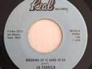 Texas Latin Soul LA FABRICA Breaking Up is Hard to Do 45 Texano Freddy Fender 7