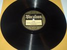 SOMETHINGS ALWAYS SURE TO TICKLE ME / LONG AGO Uncle Dave Macon Vocalion 5004