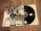 The Beatles REVOLVER VINYL LP G+/VG Yellow & Black Parlophone Mono PMC 7009