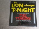 THE  TOKENS     ''     THE LION SLEEPS TONIGHT  ''  LPM-2514   (M)    1961