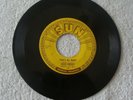 REDUCED $500  ELVIS - SUN 209 - THAT'S ALL RIGHT -  ROCKABILLY -  45 RPM, VG+