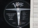 ASTRUD GILBERTO -Look To The Rainbow- LP 1986 Verve Archiv-Copy mint