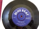 SHIRLEY & THE RUDE BOYS - GENTLY SET FREE / ROCK STEADY - UK BLUE BEAT375(1967)