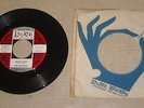 PROMO 45 SINGLE The CHIFFONS - HE's SO FINE b/w OH MY LOVE LAURIE NO8W 3677