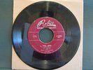 The Velvet's They Tried/ She's Gotta Grin 1953 Original Doo Wop Red Robin 45-120
