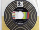 Garage Psych 45 OUTCASTS Set Me Free DECCA HEAR