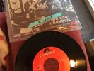 THE BEATLES - AIN'T SHE SWEET / CRY FOR A SHADOW - VERY RARE JAPAN 45'PS