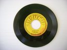 LITTLE MILTON - BEGGIN' MY BABY / SOMEBODY TOLD ME   SUN 194 (1953)