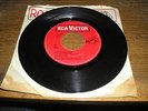 The Monkees She Hangs Out / A Little Bit Me 45 rare Canadian RCA 66-1003
