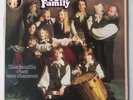 33 T THE KELLY FAMILY Une famille c'est une chanson Eddie Barclay 1984 LP