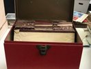 Vintage METAL 45 SINGLES STORAGE CASE Vinyl Records Red Cream w/ 26 WLP 45s