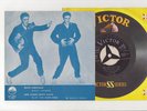 Elvis Presley 1957 Japan 45' WHITE CHRISTMAS / HERE COMES SANTA CLAUS