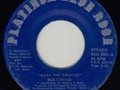 modern soul boogie 45 BOSTONIAN Keep The Groove PLATINUM BLUE ROSE mp3