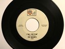 Malibu’s: I’m Cryin’/Runaway | Rare Chicago Garage Punk 1966 Quill **HEAR**