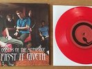 QUEENS OF THE STONE AGE - First It Giveth 7