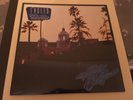 EAGLES HOTEL CALIFORNIA Original press w/sticker SEALED Asylum 7-ELEVEN-1084