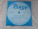 THE CLASH-1st NIGHT WHITE RIOT TOUR-LIVE 1st MAY 1977-JOE STRUMMER-MICK JONES