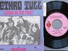 JETHRO TULL LIVING IN THE PAST 7