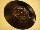 THE BEATLES She Loves You/ I ll Get You MADE IN INDIA Original 1963