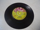 ERIC BARNETT  THE HORSE-THE VERSATILES-ACTION LINE -PAMA GAS,VG+