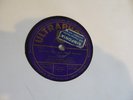 GREGOR ET SES GREGORIENS 78T WHISPERING/ PUT ON YOUR OLD GRAY BONNET. 78RPM