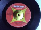 THE TYMES - HERE SHE COMES IN GOOD CONDITION - LOOK