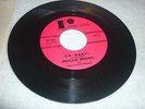 Phyllis Brown 45 NM WHY / Oh Baby   1960s RED Rainbo RR-1001