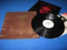VENOM - AT WAR WITH  SATAN LP     ( ORIG 1ST UK PRESSING , WITH BOOKLET & FORM )