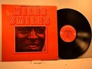 MILES DAVIS Columbia CL 2601 MONO MILES SMILES  VG++/NM- LISTEN